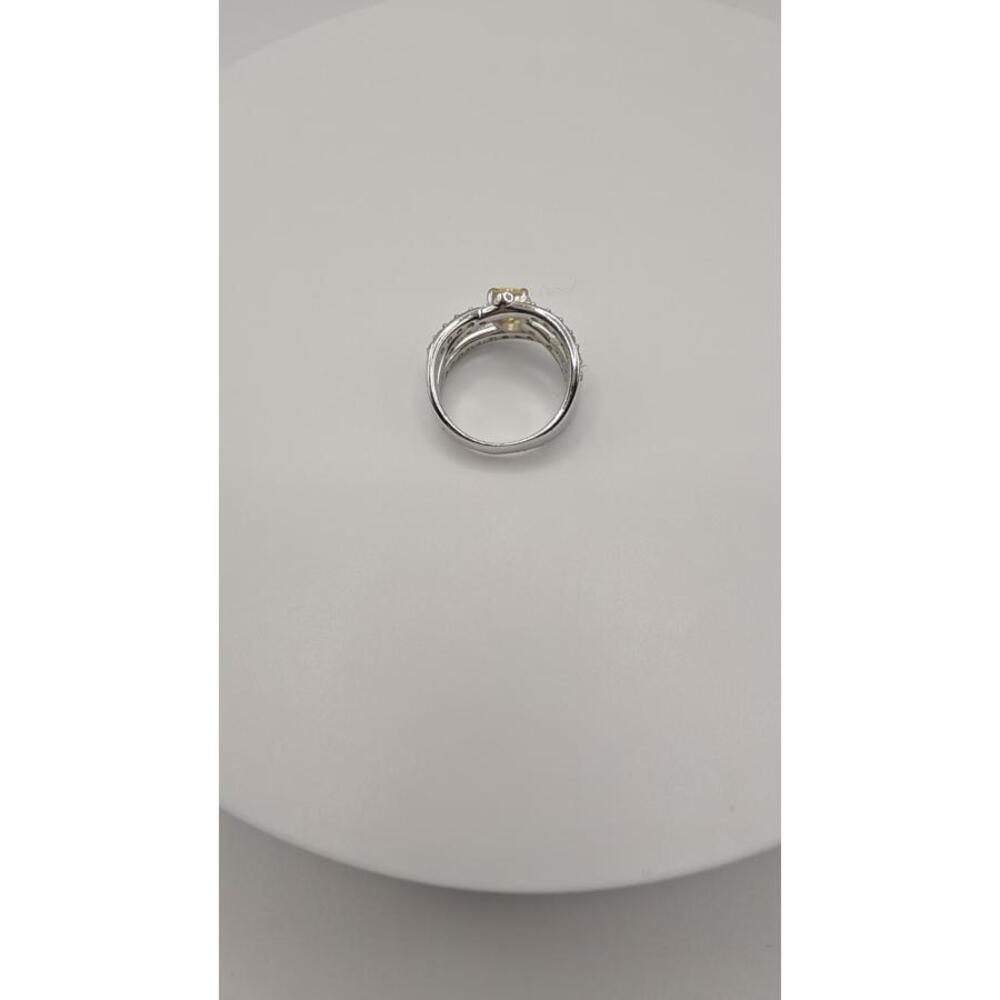 Elegant Silver Ring with Yellow Gemstone and Clear Crystals Size 7 - Picture 5 of 8